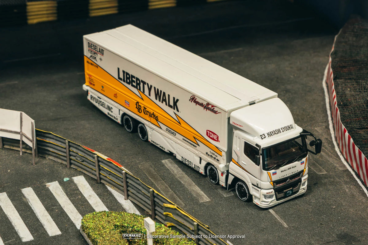 Mitsubishi Fuso Super Great LB-TRUCKS Weiß – 1:64