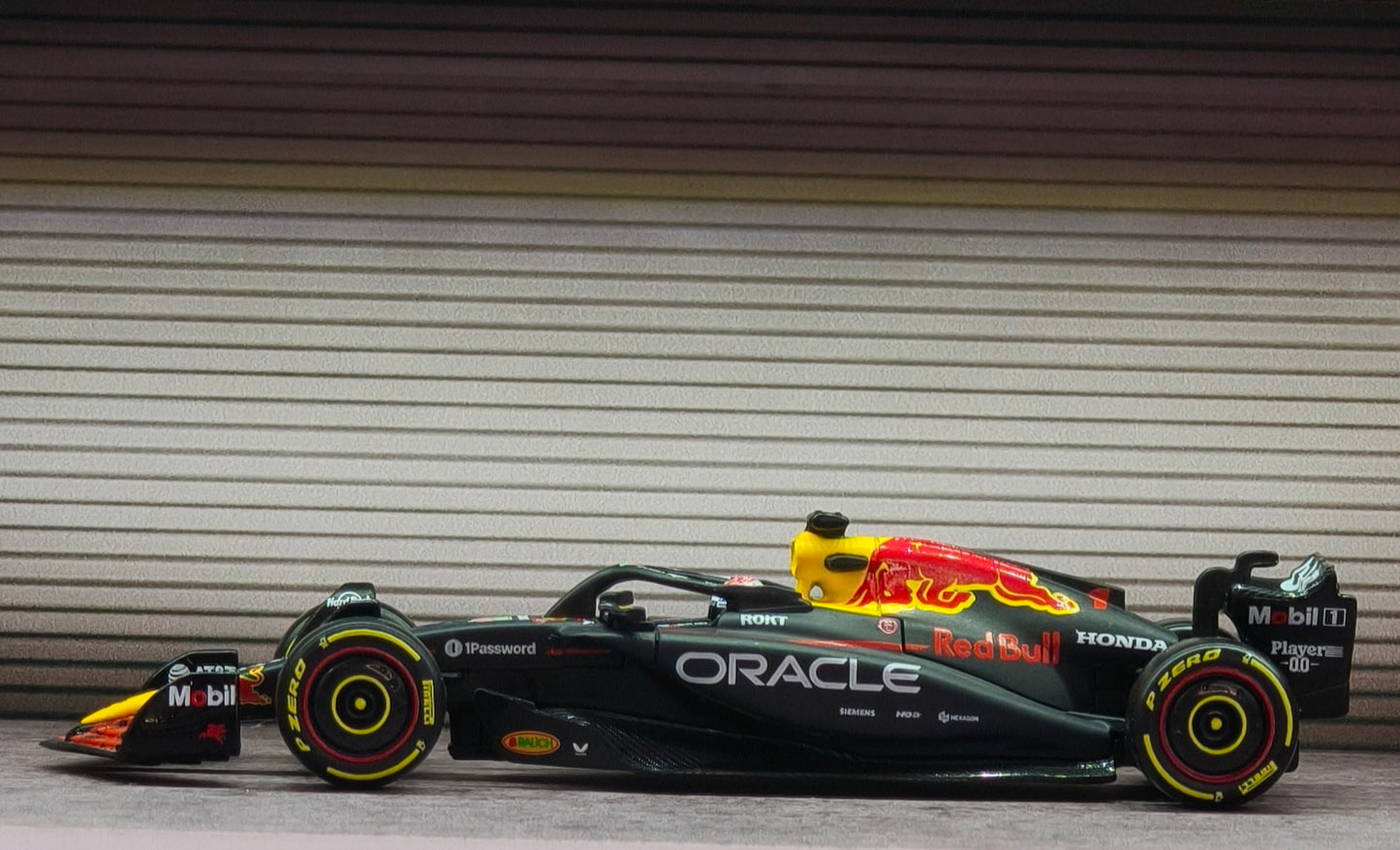 RedBull RB21 Max Verstappen F1 2025