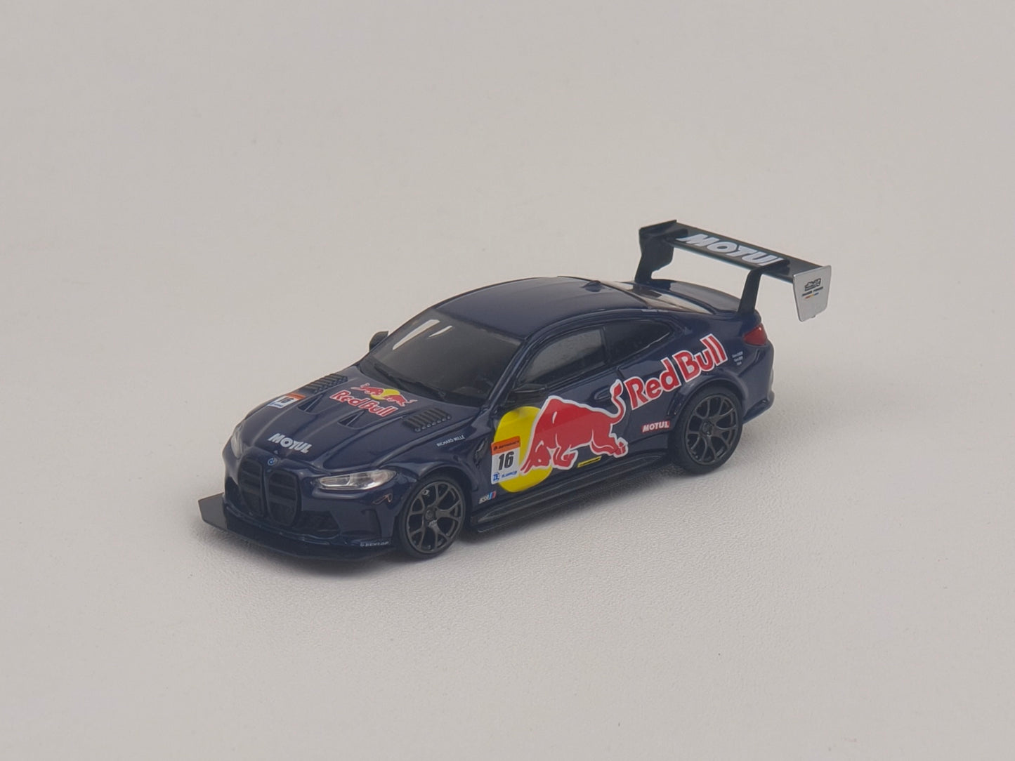 BMW M4 G82 RedBull