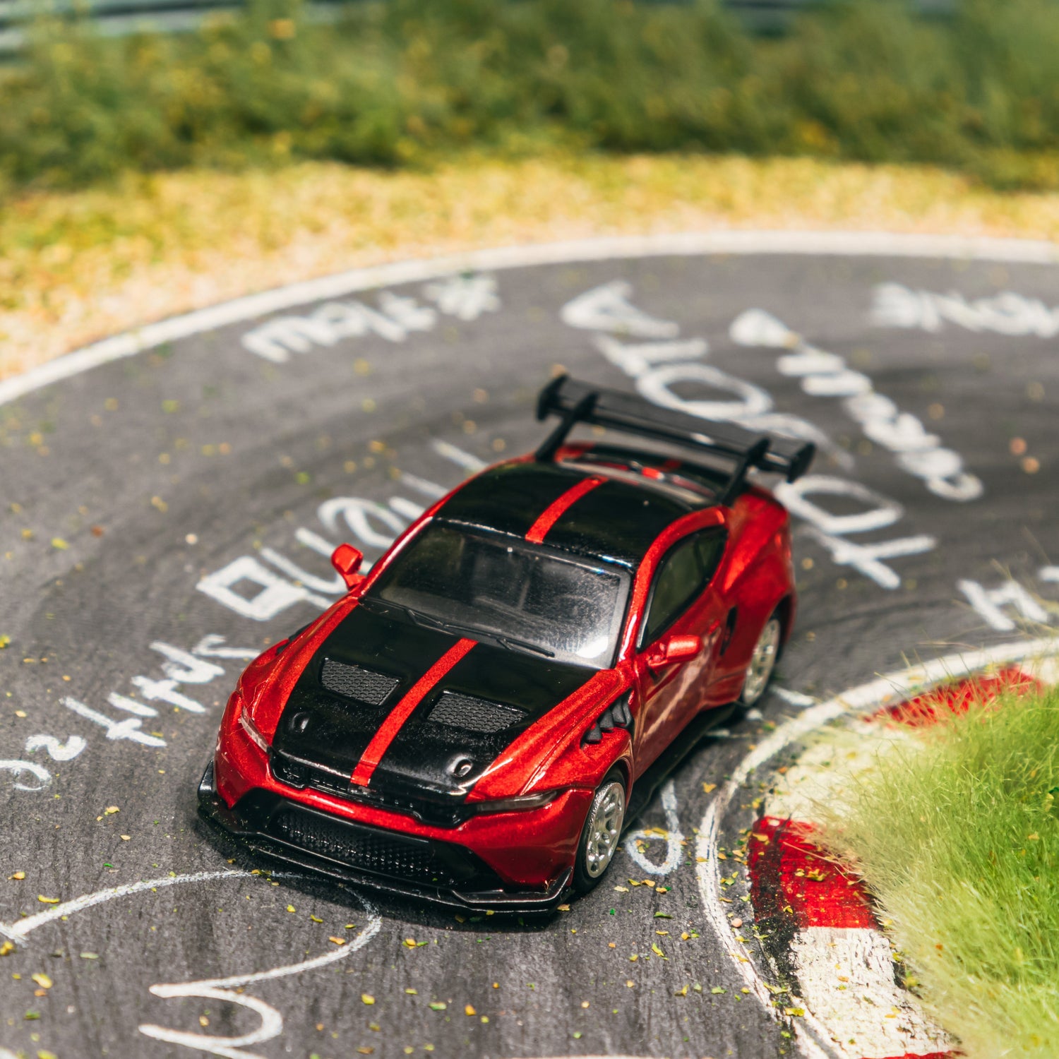 FORD Mustang GTD 1:64 Modellauto