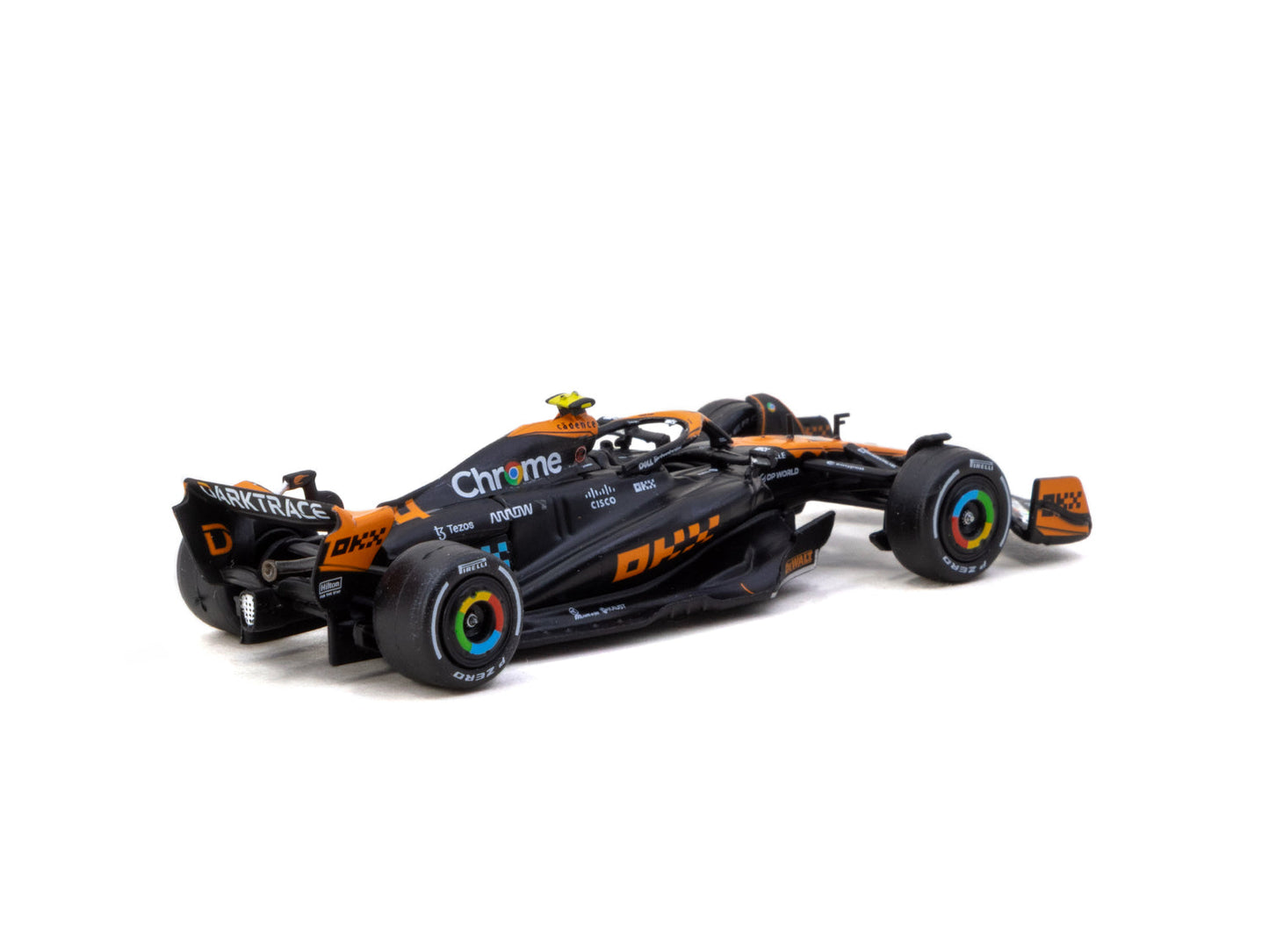 Tarmac Works McLaren MCL60 – Heckansicht mit Detailfelgen